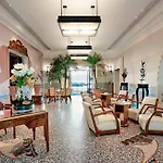 Belles Rives Hotel